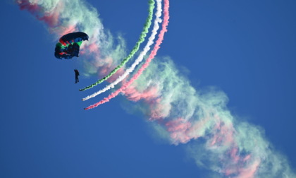 Gran Premio Valfontanabuona, lo spettacolo dei paracadutisti