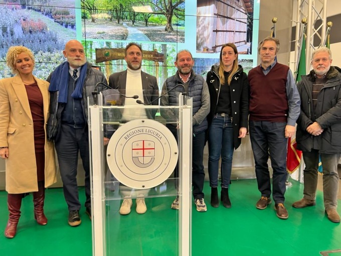 “Adotta un albero”, Regione dona piante a Rapallo, Chiavari e Sestri Levante