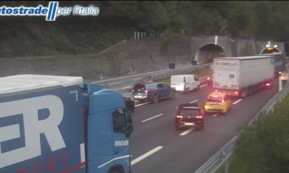 Caos sulle autostrade: traffico bloccato tra Chiavari e Rapallo per incidente