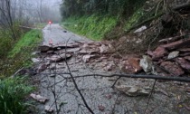 Frana in località Buché, chiusa la strada di Scaruglia