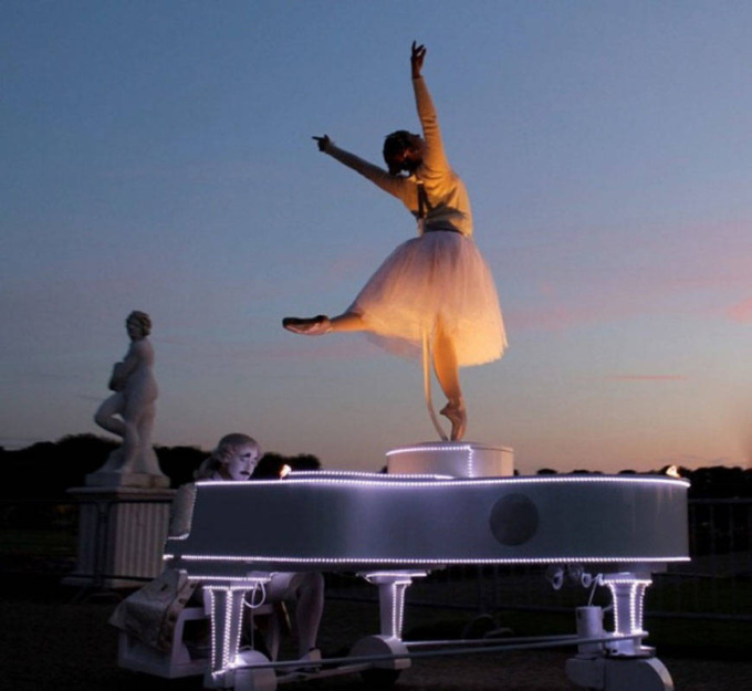 A Santa oggi lo spettacolo itinerante del Carillon vivente