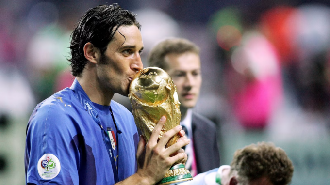 Luca Toni a Sestri Levante