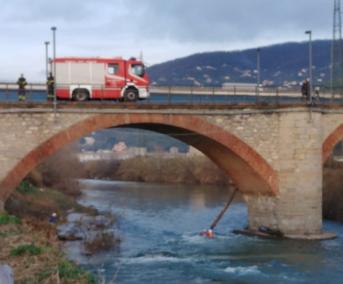Canoisti in difficoltà nell’Entella: in corso le operazioni di salvataggio