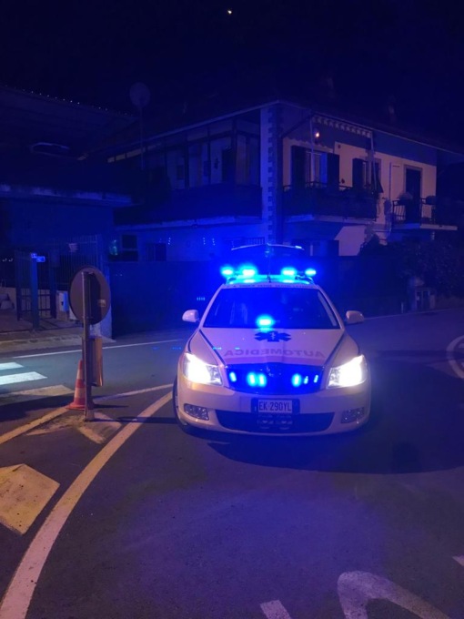 Cadono in moto all’alba, due giovani al PS di Lavagna