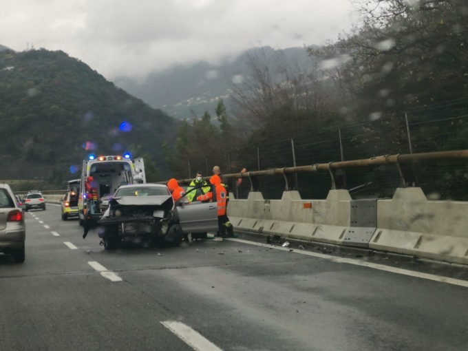 A12, incidente tra Rapallo e Recco