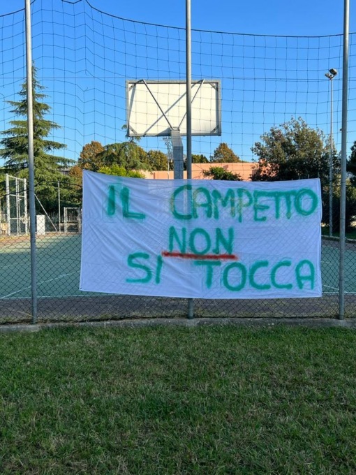 Nuova scuola di via Negrotto Cambiaso, stasera incontro nella palestra di Pila