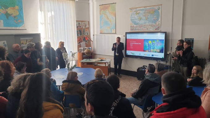 Inaugurata l’aula intitolata a Simone Carpanese, “alunno indimenticabile”