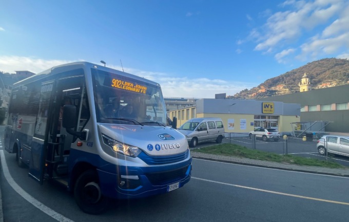 Linea 902, da oggi il servizio di bus gratuito del Comune di Chiavari collegherà anche il quartiere di Sampierdicanne