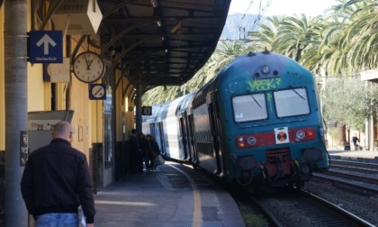 Tosi (M5S): "Nessuno interviene per l'amianto in stazione a Rapallo"