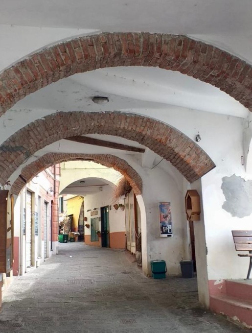 Camogli, al via i lavori agli archivolti tra piazza Colombo e Calata