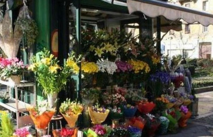 Pubblicato il bando per il chiosco di fiori