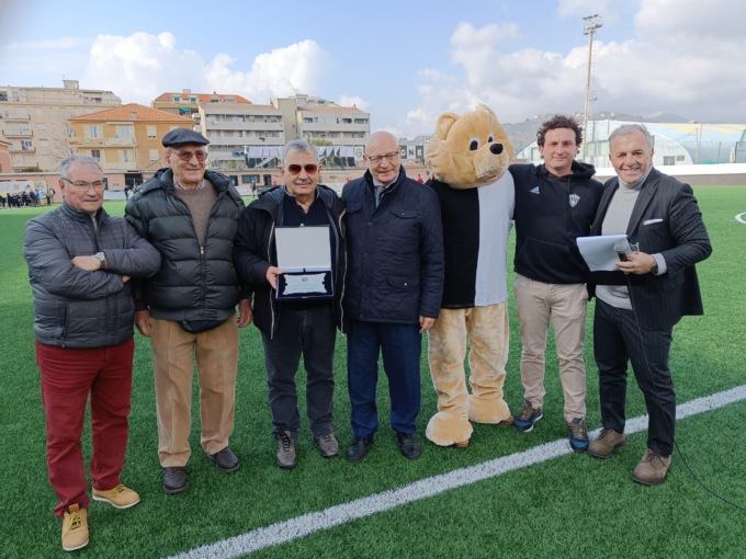 Premiato Stefano Compagnoni