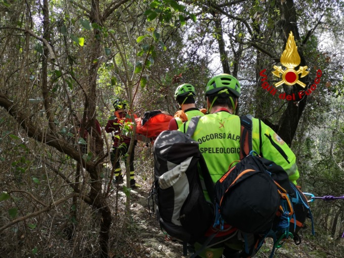 Chiamano i soccorsi, ma non li aspettano, “inseguiti” dal Soccorso Alpino