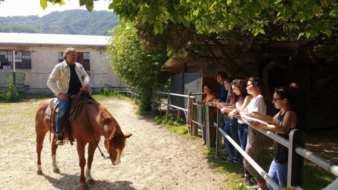 Stamattina l’addio a Bertozzi, l’ultimo cowboy: il video