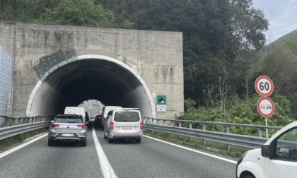 Traffico in A12 direzione Livorno, veicolo in avaria tra Genova Est e Recco