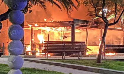 Incendio Bagnun, sopralluogo di Solinas: «Vicino all'associazione e ai cittadini di Riva»