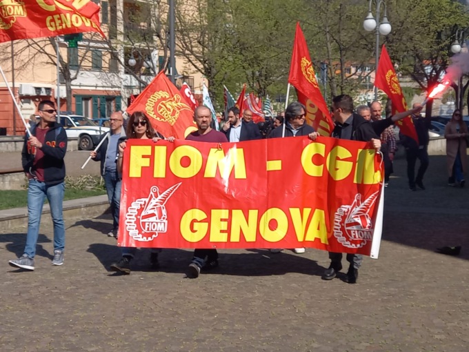 IML Casarza Ligure, la protesta davanti al Comune
