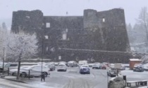 Freddo fuori stagione, neve a Santo Stefano
