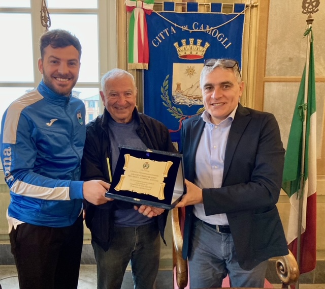 Camogli, una targa all’ASD Golfo Paradiso per la promozione in Eccellenza