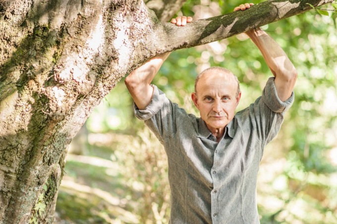 In cammino da Pieve Alta a Santa Croce con Giuseppe Cederna