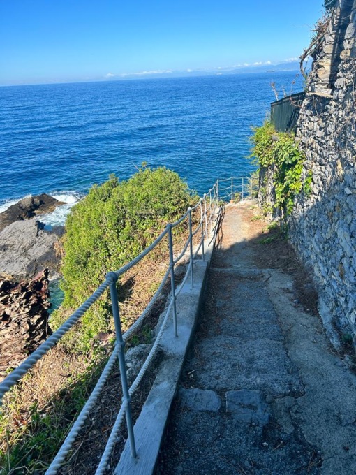 Sentiero pedonale di via Bordigotto, finiti i lavori