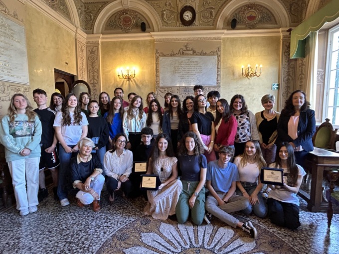 Chiavari, l’amministrazione comunale premia gli studenti del liceo Marconi Delpino e Ilaria Alpi