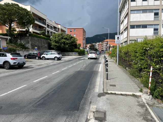 Arriva il Giro d’Italia a Chiavari, la minoranza: «Tappa alle toppe»