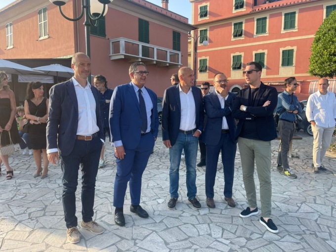 Nuova difesa a mare del litorale di Chiavari, il sopralluogo di Toti e Giampedrone