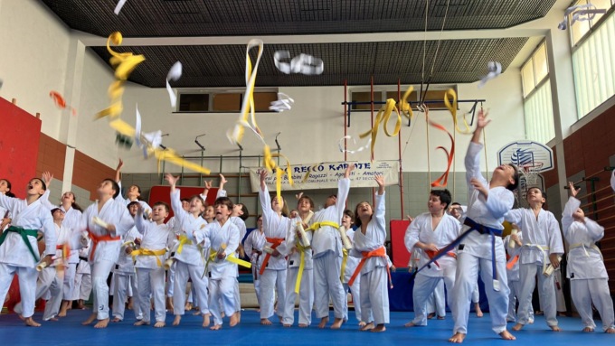 Pro Recco Karate, grande festa per gli esami del passaggio di cintura