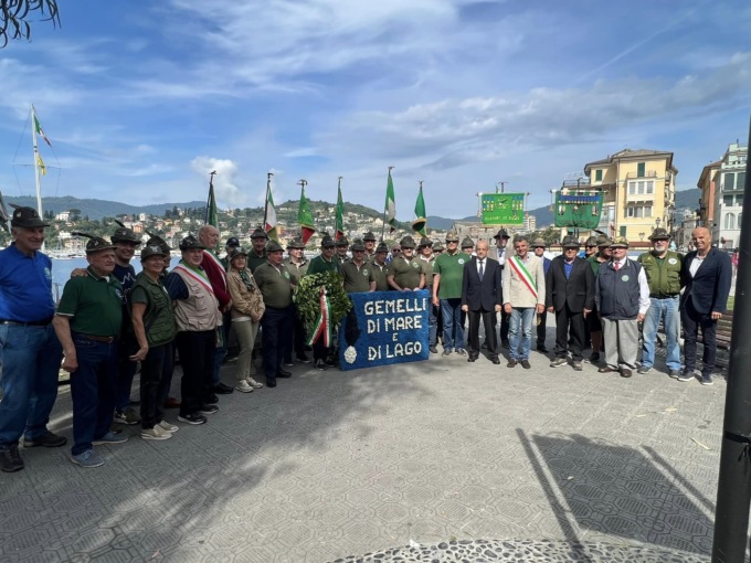 Alpini, rinnovato il gemellaggio tra Rapallo e Griante