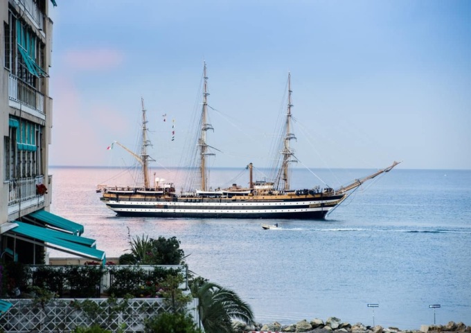 Ocean Race, arriva la Amerigo Vespucci