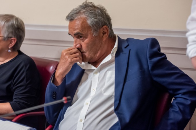 Muzio: “Pistacchi e Conti, affondati nelle urne, in Consiglio provano a dare lezioni di nuoto”