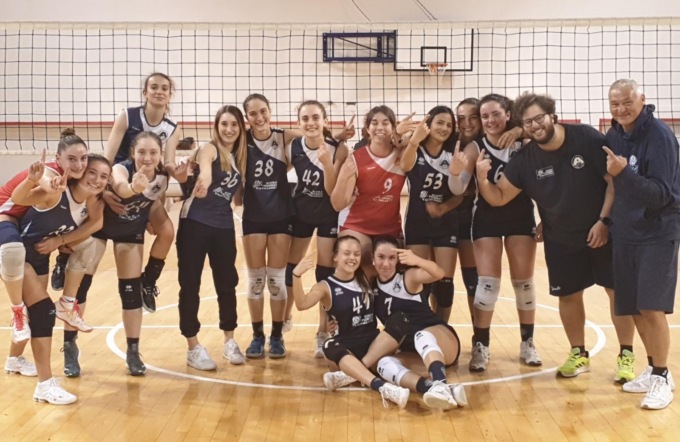 Volley, la squadra under 16 Vbc Amis promossa in prima categoria