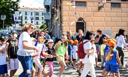 Andersen Festival, si apre con la sfilata delle scuole
