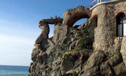 Monterosso, trovato un cadavere sulla spiaggia