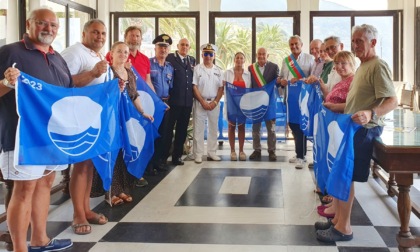 Moneglia, consegnata la Bandiera Blu 2023