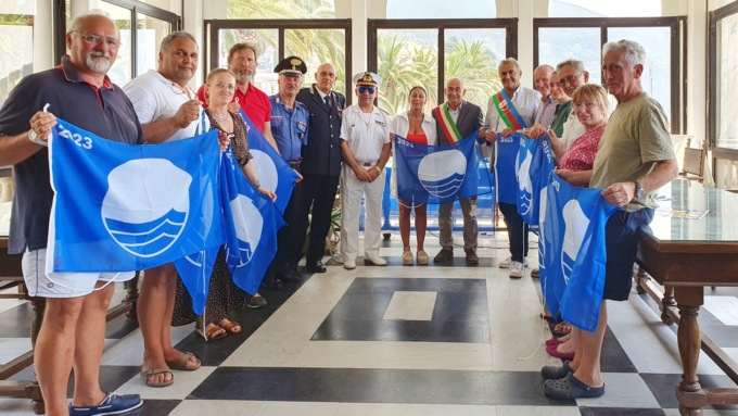 Moneglia, consegnata la Bandiera Blu 2023