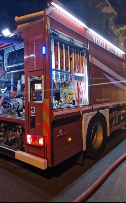 Incendio a Ognio di Neirone, brucia una cantina