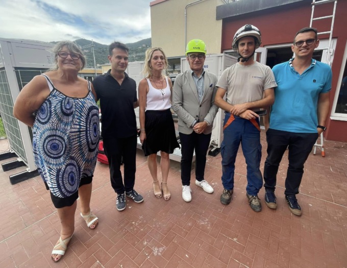 Attivo l’impianto fotovoltaico sul tetto del Palazzo Comunale di Recco