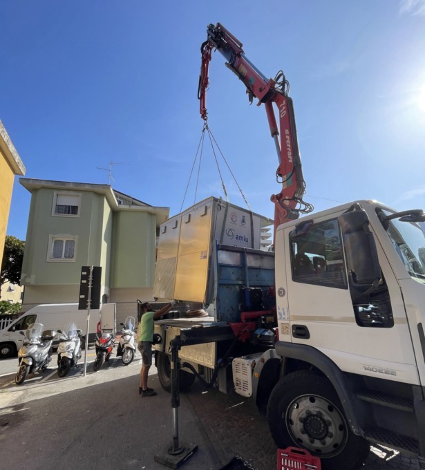Recco, arriva l’eco-compattatore in piazzale Europa