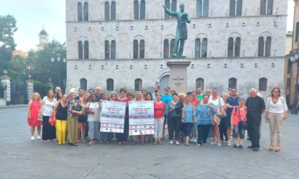 No al femminicidio, la marcia a Chiavari