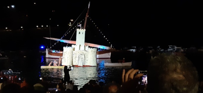 Barcarolata 2023, vince “Castelli di sabbia”