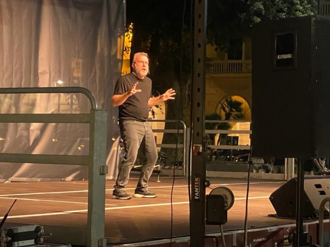 Successo per l’esordio del Dionisio Festival con Ugo Dighero