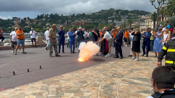 Nostra Signora di Montallegro, la tradizionale sparata del Panegirico a Rapallo