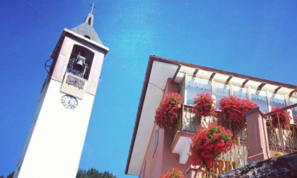 A Villanoce le campane suonano Bresh: il video