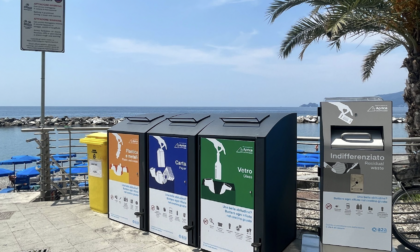 A Chiavari migliora la raccolta dei rifiuti su spiagge e lungomare