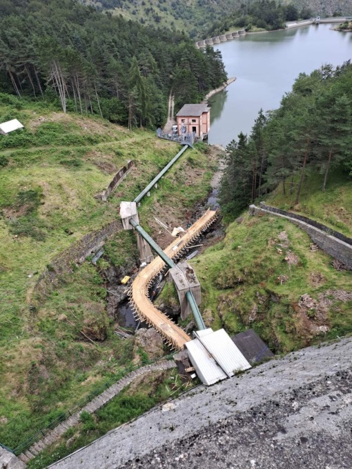 Svuotamento lago di Giacopiane, oggi il trasferimento dei pesci