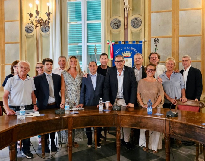 Camogli, il presidente Toti e l’assessore Giampedrone in visita al Teatro Sociale