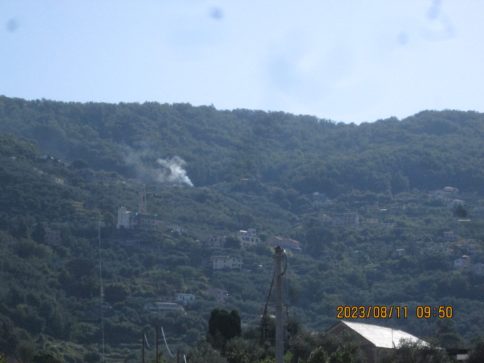 Bruciano sterpaglie sul monte San Giacomo, sanzionati