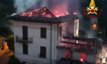 Palazzina a fuoco a Lumarzo, tre persone soccorse